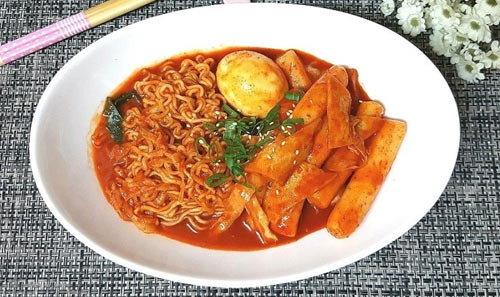더운 날에도 자꾸 생각나는 매콤달콤 라볶이 만들기 - San Diego - 1