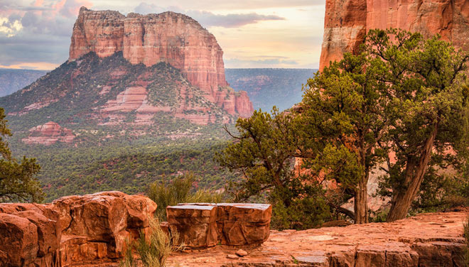 Sedona Sculpture Exhibition, Grand Canyon is a Huge Scar on the Earth - Arizona - 1