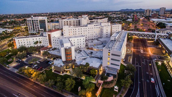 피닉스 의료 명소, St. Joseph's Hospital and Medical Center - Phoenix - 1