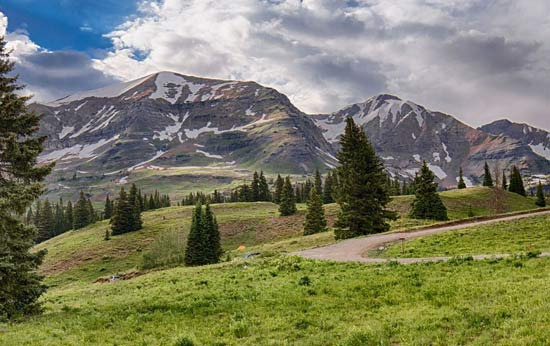 Green Fields Under the Snow-Covered Rockies, A Restful Colorado Landscape - Denver - 1