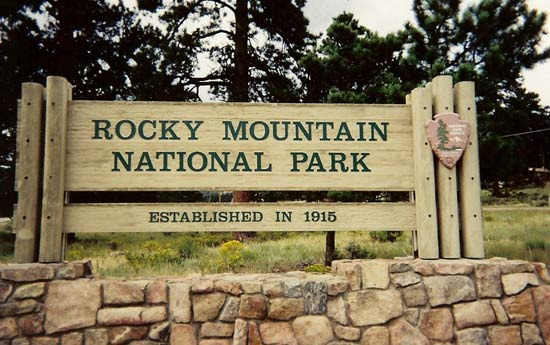A Day Spent in Rocky Mountain National Park with Clouds - Denver - 1