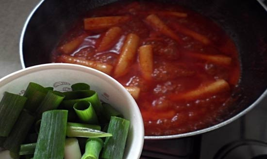 남자도 쉽게 만들 수 있는 추억의 포장마차 떡볶이 - Long Beach - 3