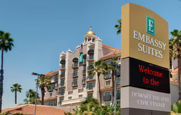 다우니 대표 호텔, Embassy Suites LA Downey - Downey - 1