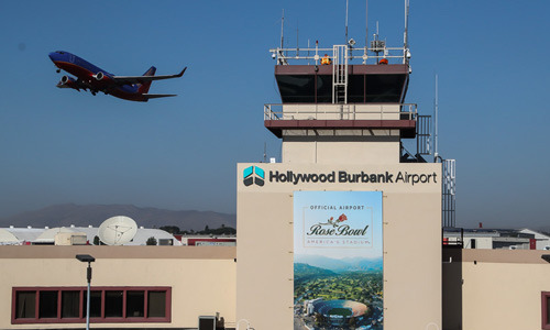 샌퍼낸도에서 Burbank Airport (BUR) 이용하는 방법  - San Fernando - 2