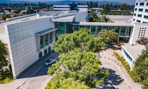 Emanate Health Queen of the Valley Medical Center 소개 - Rowland Heights - 1