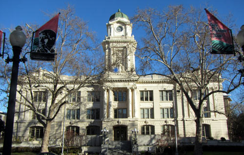 Sacramento 시청, 이 건물이 캘리포니아 행정의 중심이에요 - Sacramento - 1