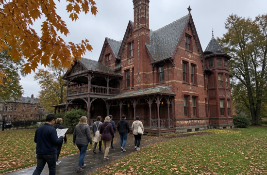 The Twist of the Mark Twain House in Hartford Where Tom Sawyer Was Born - Hartford - 1