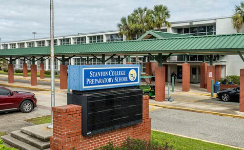 잭슨빌 공립 고등학교들 알아두면 학군 선택에 도움됩니다 - Jacksonville - 1