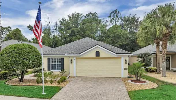 잭슨빌에서 렌트를 내면서 살까? 모기지 얻고 집을 살까? - Jacksonville - 1