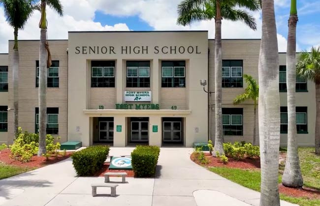 포트마이어스 학군 점수와 집값은 어떤 상관이 있나 - Fort Myers - 1